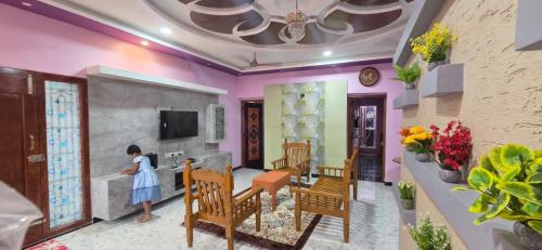 Melur Apartment | Royal Experiences Pazhamudircholai Alagarkovil 2 & 4 BHK Villa Madurai
