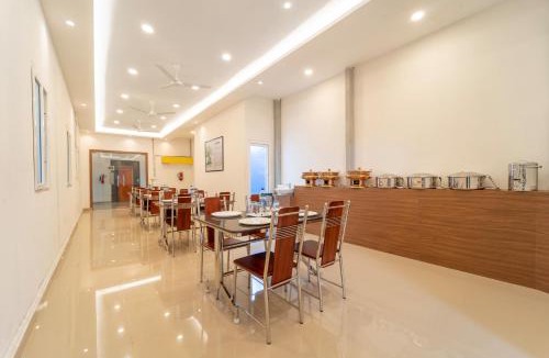 Madurai Hotel | Treebo Urban Stay Near Meenakshi Temple & Railway Station
