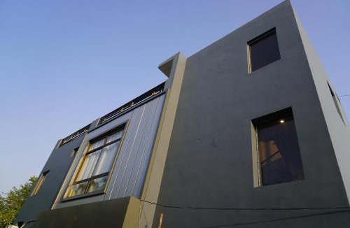 Sarnath House | Hotel The Sangha Residency