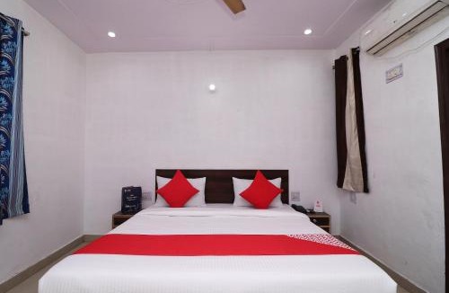 Sikandra Hotel | Hotel Four Season Inn
