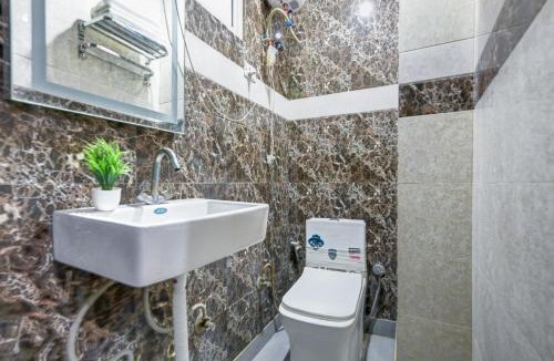 Delhi Hotel | Hotel Indus International Inn