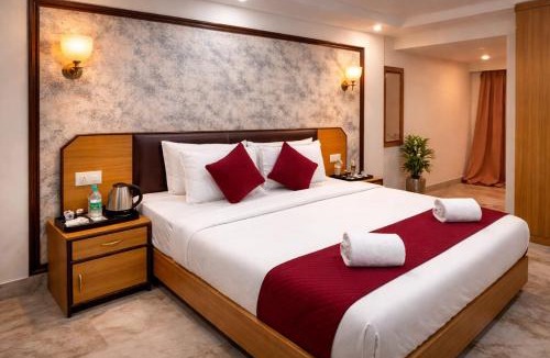 Masab Tank Hotel | IndiGo Line Hotel - Banjara Hills X Beside Paradise Biryani