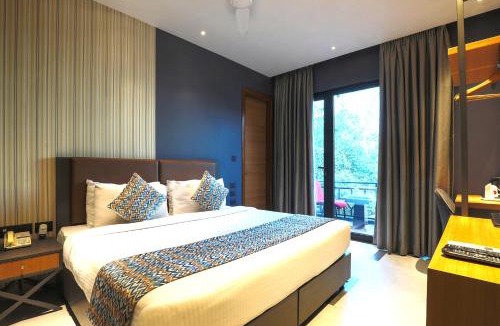 Kalkaji Hotel | Bluestone Nehru Place by The Cosy Hotels
