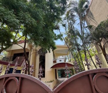 Chennai Villa | Cozy 3 bedroom Individual Home Away from Home