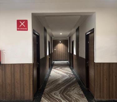 Rudrapur Hotel | Hotel Corbett Inn