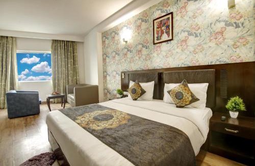 Chhatarpur Hostel | Hotel Taxico