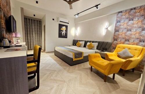 Bareilly Hotel | East Lite Hotel