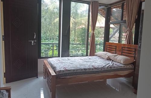 Virarajendrapet House | Mount Star Home Stay's