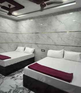 Mantralayam Hotel | Prakruthi Residency
