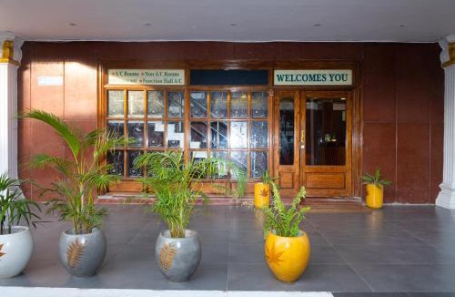 Kalapettai Hotel | Klite stays - ZomoHotels