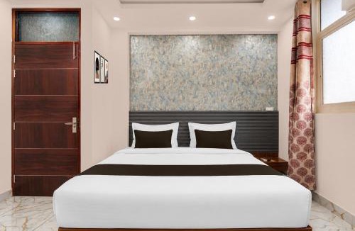 Bhajanpura Hotel | Super Townhouse Khajuri Khas Metro Station