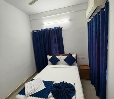 Aluva Hotel | Aura Suites Rooms & Serviced Apartments Aluva