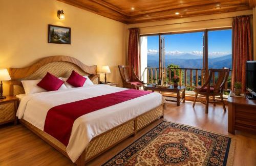 Kausani Hotel | Swaasha Vista