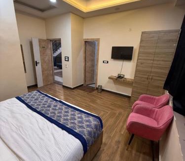Kanpur Hotel | Hotel Keshav Villa