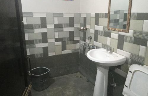 Ludhiana Apartment | 302 dugri phase 3