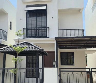 Covelong Beach Hotel | Aqua blue bay villa