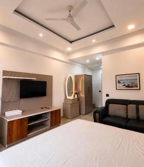 Auli House | Homigo Stays