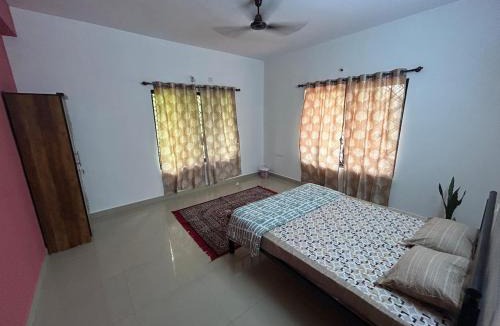 Belagavi House | RoyalNest Gardenia Single Bedroom