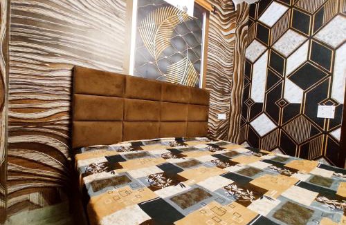 Phagwara Hotel | ML HOMESTAYS - For Family, Students, Parents, Couples