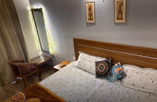 Greater Noida Apartment | BYOB Suites
