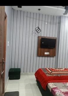 Phagwara House | Inn 7 star hotel