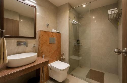 Mahipalpur Extension Hotel | Hotel Ark Wood Igi Airpot Delhi