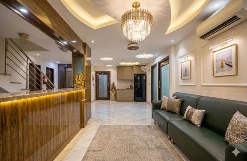 Karol Bagh Hotel | Hotel Anand - Near Ganga Ram & BLK Hospital At Karol Bagh Metro Station