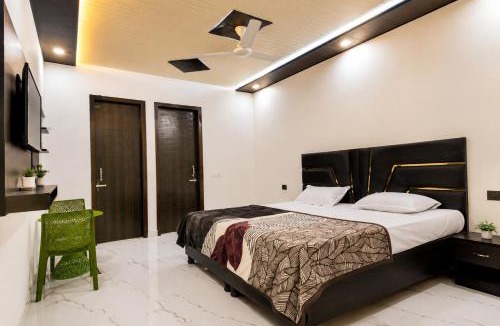 Panchkula Urban Estate Hotel | Hotel Brothers Elite Stay