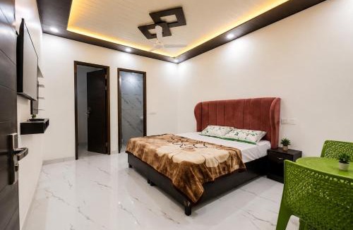 Panchkula Urban Estate Hotel | Hotel Brothers Elite Stay
