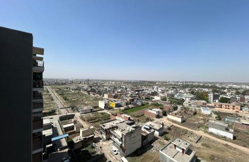 Karnal Apartment | MyStayCompany High Rise -13th floor smart home