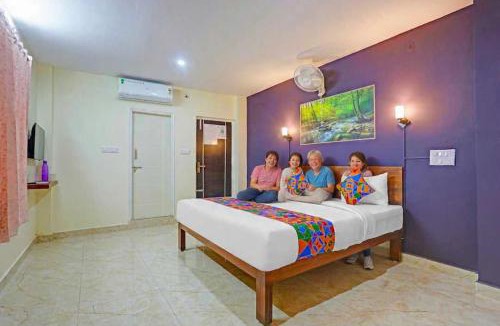 Ramamurthy Nagar Hotel | Hotel Sujatha international nearby koshys Hospital & Loutas Convention Hall Tc Palya Main Road Ramurthynagar