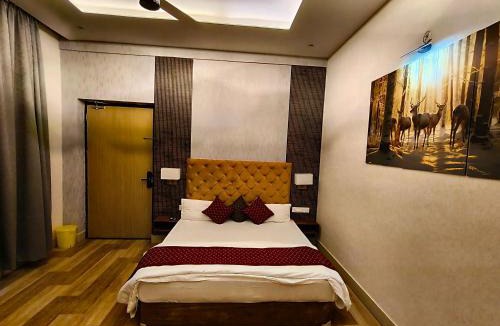Varanasi House | Nirvana Riverview Suites