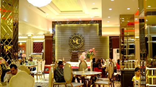 Sangrur Hotel | Fun square