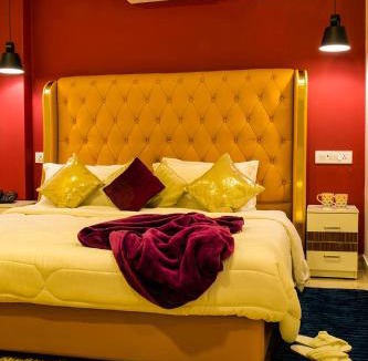 Injambakkam Hotel | RISA Banquets