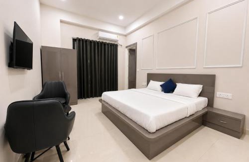 Greater Noida Hotel | Hotel Blue Fern - Near India Expo Center & Mart , Greater Noida