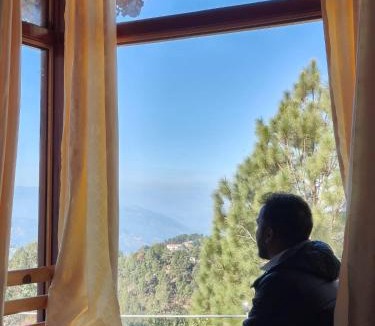 Jakh Hotel | Mandeva Wooden Castle