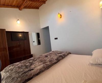 Jakh Hotel | Mandeva Wooden Castle