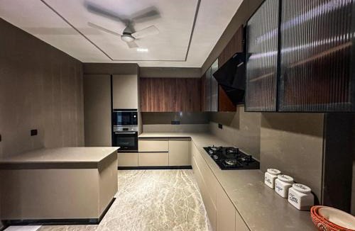 DLF City House | Lumen Residences04 Cyber hub Central luxury 4BHK