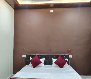 Faizabad House | Nidhivan Palace