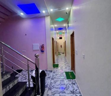 Misrikh Hotel | Siri gurunanak dev dham