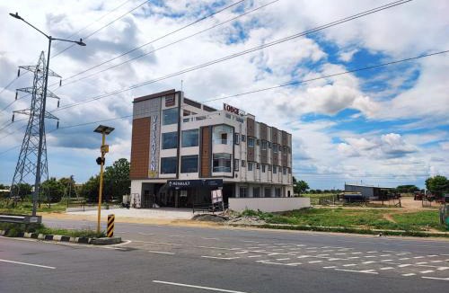 Dharapuram Hotel | Velavan Heritage Inn