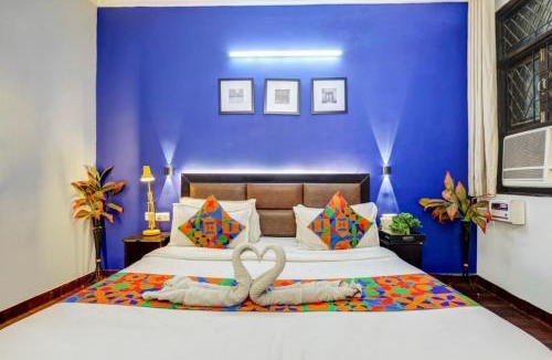 Sainik Farm Hotel | Hotel Silver Grand - IGNOU Road Saket