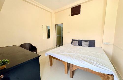 Jabalpur Hotel | Hotel 5 Star Yatri Vishram Dormitory And Rooms