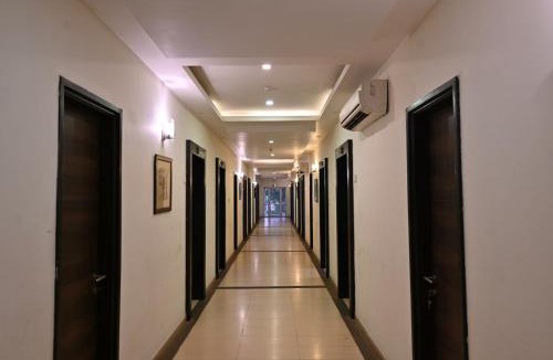 Kanpur Hotel | Orient Resorts