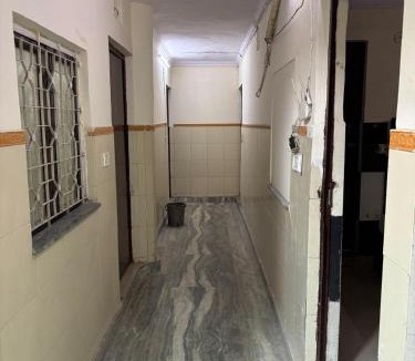 Paharganj Hotel | Hotel Rajdhani Palace New Delhi Railway Station