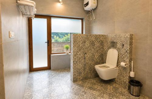 Bullawala House | Bungalow-By Poit Stays