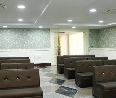 Budaun Hotel | The Club Inn Rivira Hotel Bahedi UP