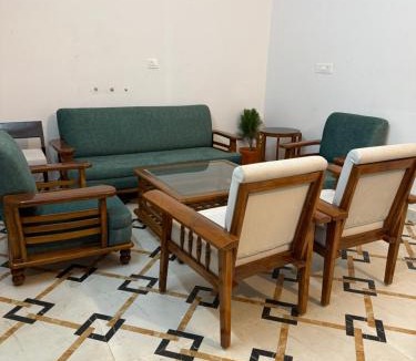 Allahabad Hotel | Colonel Cottage