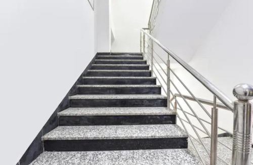 Mansarovar Hotel | FabHotel Maruti - Near Jawahar Circle, Patrika Gate