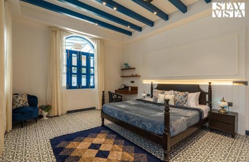 Gurugram Villa | StayVista at Mykonos Villa with Comp Breakfast